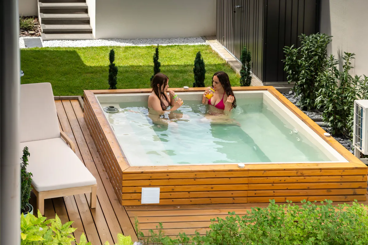 GJ Glassfiberbasseng Thalia 2.5x2.1M H=0.8M